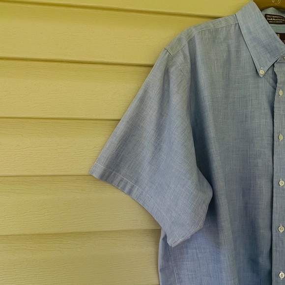Nordstrom Men’s Classic Blue Chambray Button Down Shirt - Picture 7 of 10